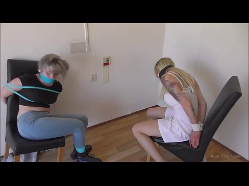 ❤️ Avhengig / bundet opp og kneblet / jente i nød ❤️ Sexvideo hos oss ️❤