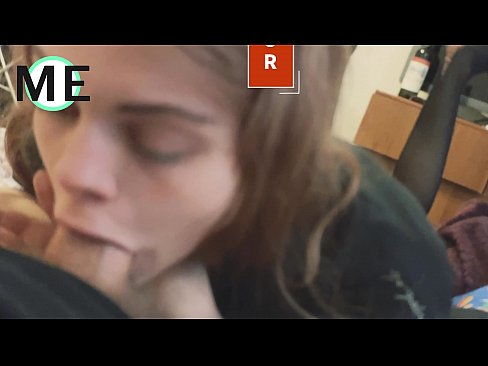 ❤️ Halspikk, avrevet strømpebukse og avrevne hæler hyggelig å møte ❤️ Sexvideo hos oss ️❤